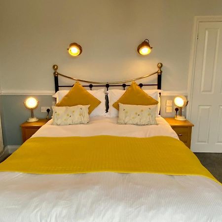 Sunny Bank Guest House Tenby Exterior foto